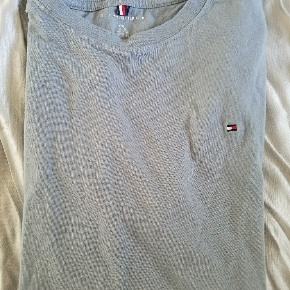 Tommy Hilfger tshirt